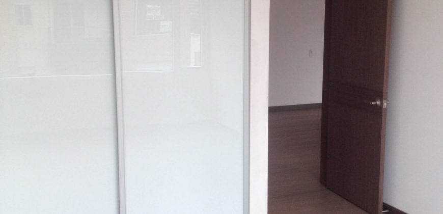 Apartamento en Chicó Navarra Suka 301