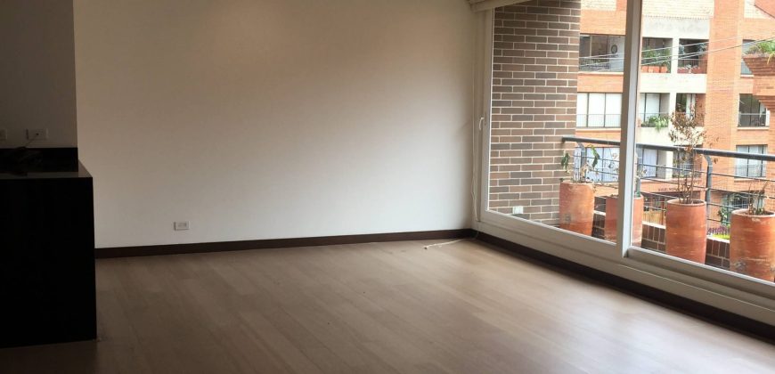 Apartamento en Chicó Navarra Suka 302