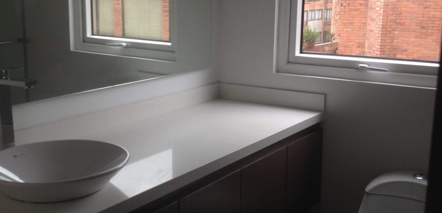 Apartamento en Chicó Navarra Suka 301